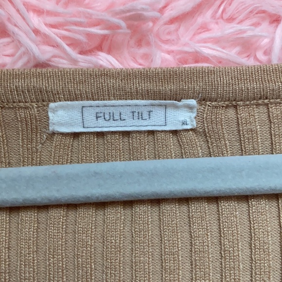 Tan button up cardigan - Picture 2 of 3